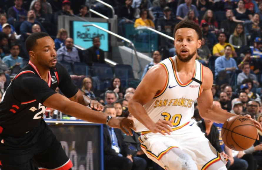 爱游戏AYXDoinb在利物浦比赛中高光表现，回归赛场引发热议！的简单介绍